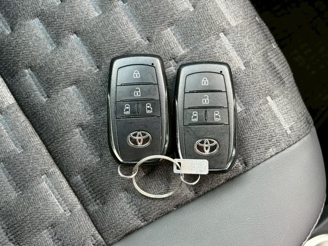 ヴォクシー ハイブリッドＺＳ（27枚目）