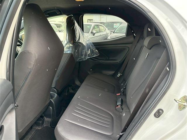 ヤリス ハイブリッドＸ（4枚目）