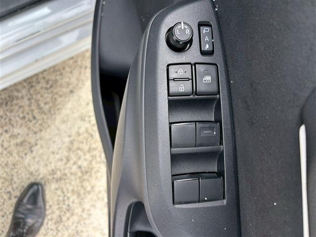 ヤリス ハイブリッドＸ（15枚目）