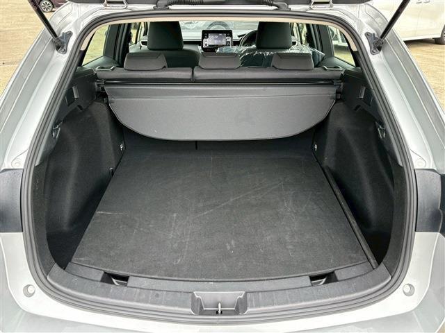 カローラツーリング ハイブリッド　Ｇ－Ｘ（5枚目）