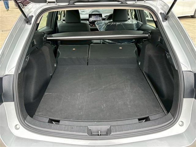 カローラツーリング ハイブリッド　Ｇ－Ｘ（6枚目）