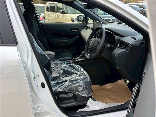 カローラクロス ＧＲスポーツ（14枚目）