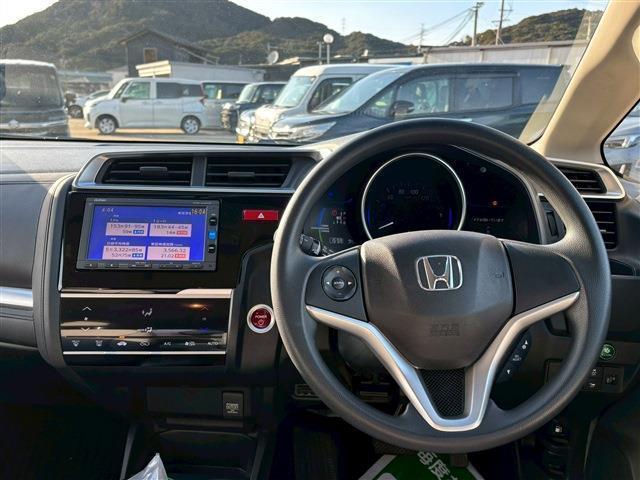 フィットハイブリッド Ｆパッケージ（18枚目）