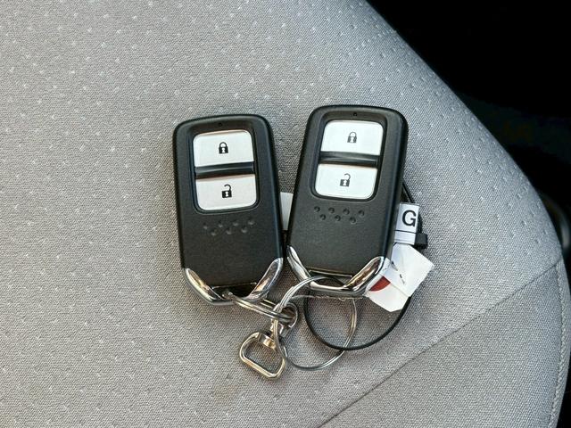 フィットハイブリッド Ｆパッケージ（27枚目）