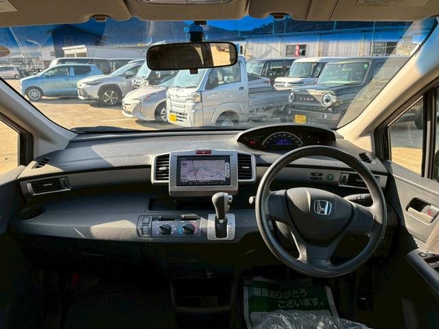 フリード Ｇ（3枚目）