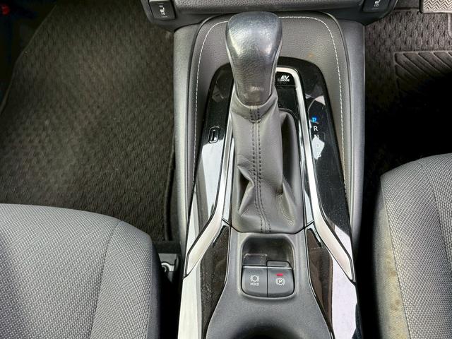 カローラツーリング ハイブリッド　Ｓ（28枚目）