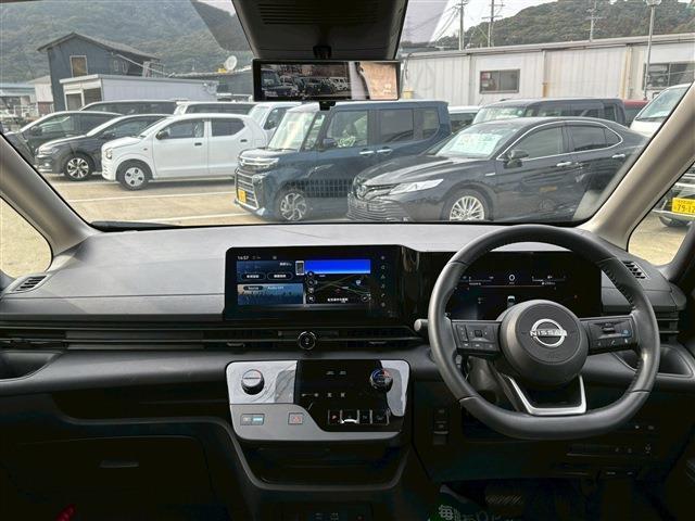 セレナ １．４ｅパワーＸＶ（3枚目）