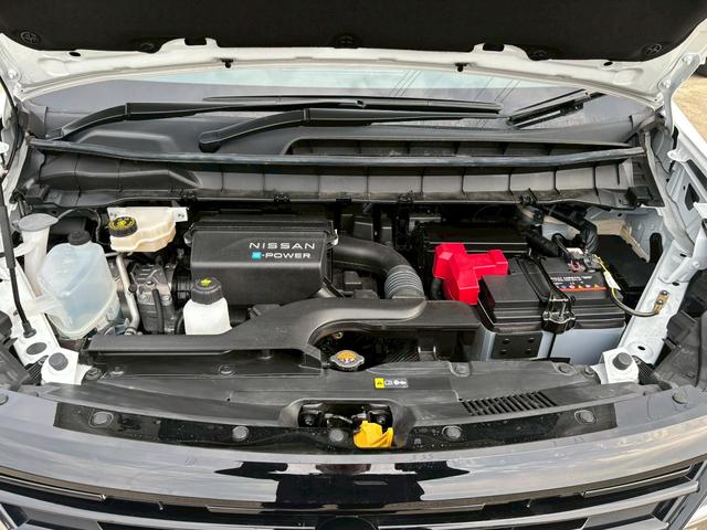 セレナ １．４ｅパワーＸＶ（34枚目）