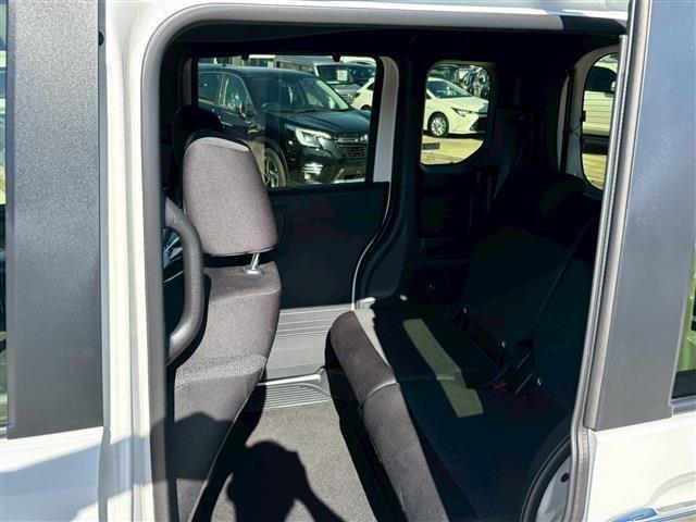 N-BOXカスタム ベースグレード(5枚目)