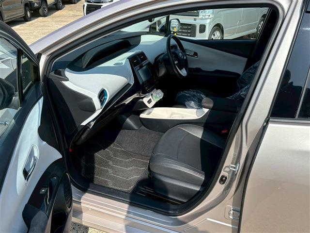 プリウス Ａ（4枚目）