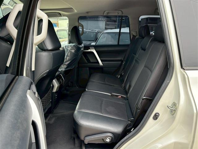 ランドクルーザープラド TX Lパッケージ マットブラックエディション(5枚目)