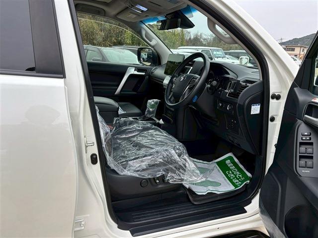 ランドクルーザープラド TX Lパッケージ マットブラックエディション(17枚目)