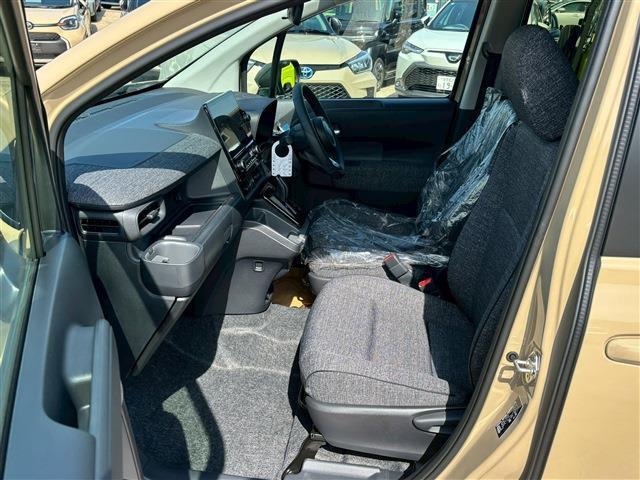 シエンタ ハイブリッドZ(4枚目)