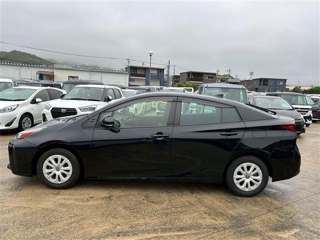 صورة 12 لـ 2021 Toyota PRIUS
