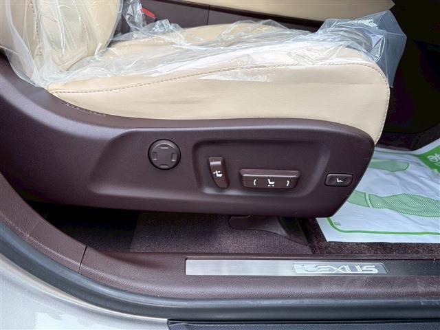 ＲＸ ＲＸ４５０ｈ　バージョンＬ（17枚目）