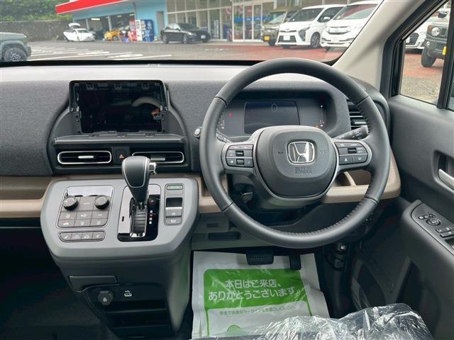 フリード e:HEVエアー EX(14枚目)