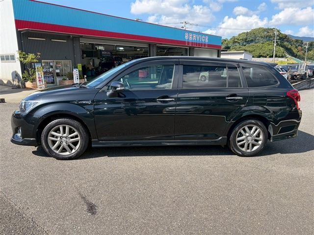 カローラフィールダー ハイブリッドG エアロツアラー・ダブルバイビー(8枚目)