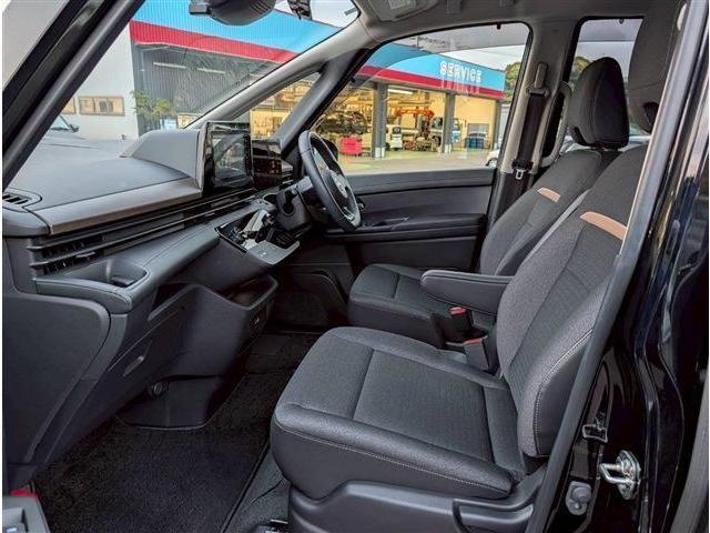 セレナ e-パワー ハイウェイスターV(3枚目)