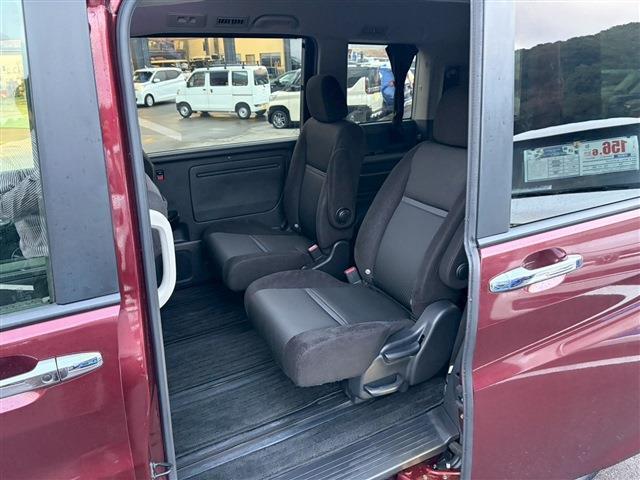 ステップワゴンスパーダ スパーダハイブリッド B ホンダセンシング(4枚目)