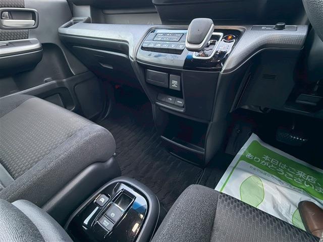 ステップワゴンスパーダ スパーダハイブリッド B ホンダセンシング(19枚目)