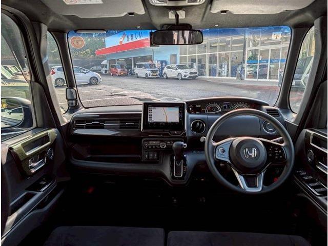 N-BOXカスタム G・Lホンダセンシング(2枚目)