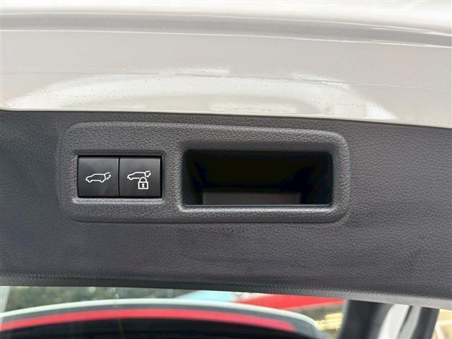 ハリアーハイブリッド Z レザーパッケージ(20枚目)