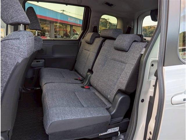 シエンタ ハイブリッドＺ（4枚目）