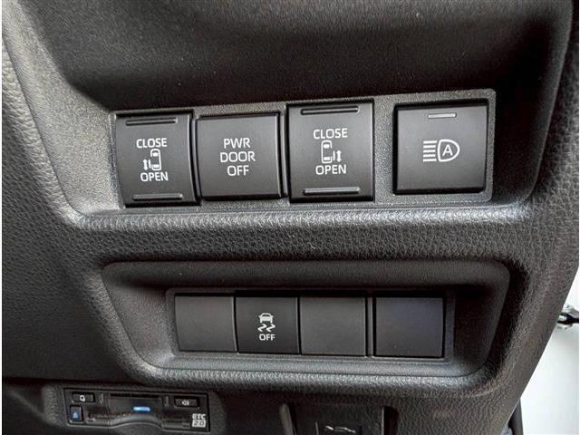 シエンタ ハイブリッドＺ（17枚目）