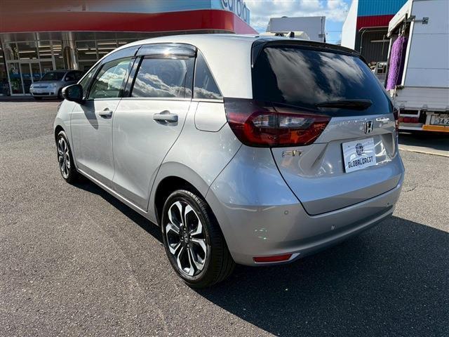 フィット ｅ：ＨＥＶベーシック（9枚目）