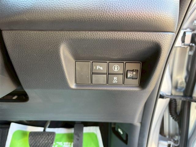 フィット ｅ：ＨＥＶベーシック（15枚目）