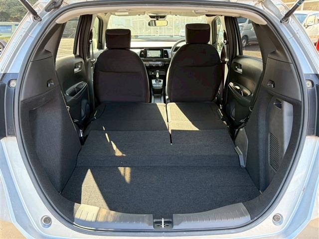 フィット ｅ：ＨＥＶベーシック（18枚目）