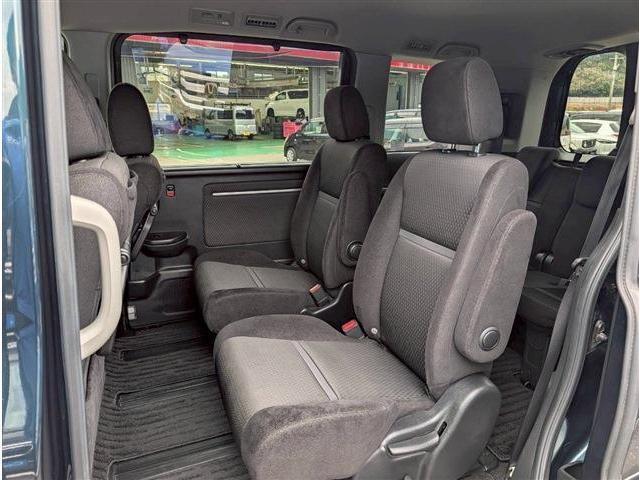 ステップワゴンスパーダ スパーダハイブリッド　Ｇ　ホンダセンシング（4枚目）