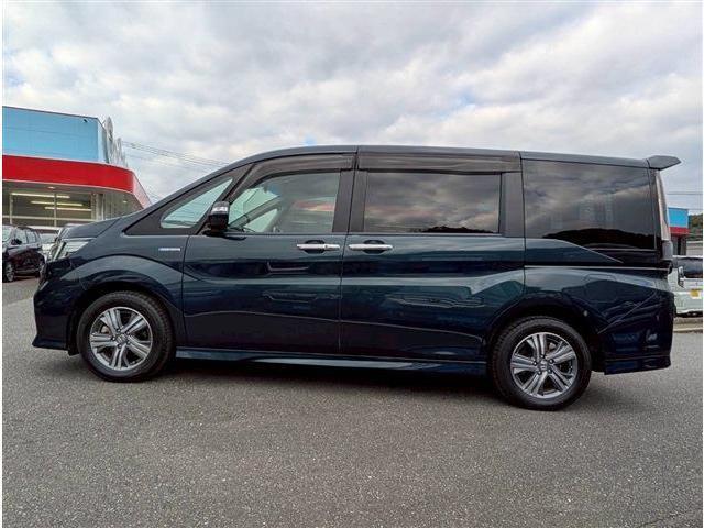 ステップワゴンスパーダ スパーダハイブリッド　Ｇ　ホンダセンシング（9枚目）