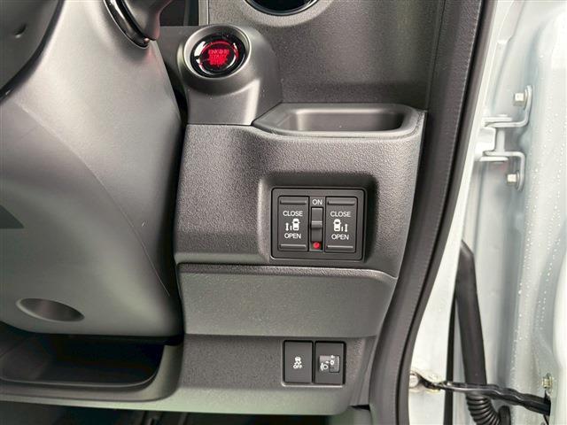 Ｎ－ＢＯＸカスタム コーディネートスタイル（14枚目）