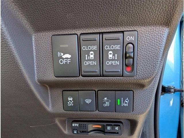 フリードハイブリッド ハイブリッド・Ｇホンダセンシング（17枚目）