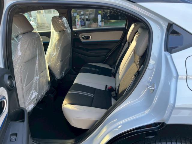 ヴェゼル ｅ：ＨＥＶ　Ｚ・ＰＬａＹパッケージ（4枚目）