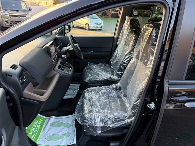 フリード ｅ：ＨＥＶエアー　ＥＸ（3枚目）