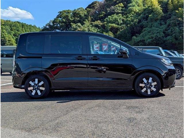 フリード ｅ：ＨＥＶエアー　ＥＸ（13枚目）