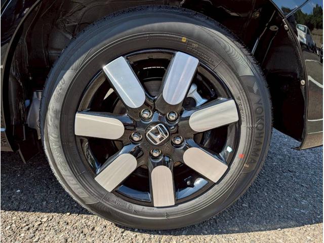 フリード ｅ：ＨＥＶエアー　ＥＸ（21枚目）