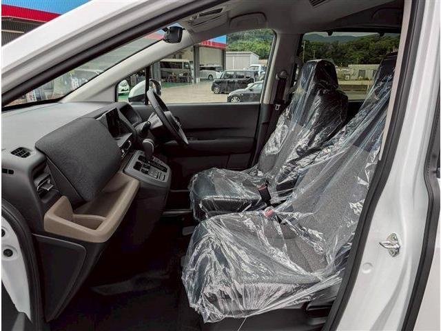 フリード ｅ：ＨＥＶエアー　ＥＸ（15枚目）