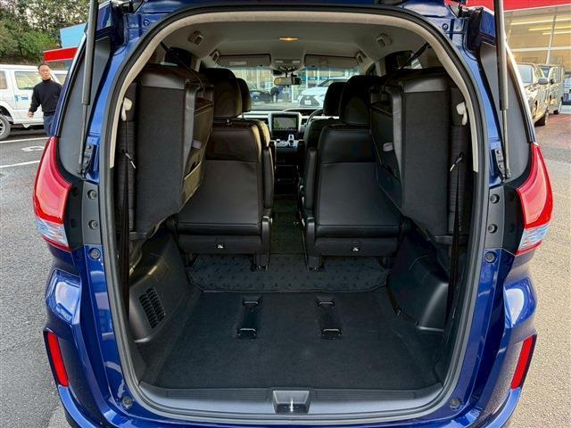 フリードハイブリッド １．５　ＥＸ　純９型ナビ　６人（16枚目）