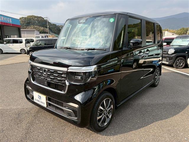 Ｎ－ＢＯＸカスタム ０．６　ホンダセンシング　８型ＤＡ（15枚目）