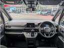 ステップワゴン スパーダ プレミアムライン 10エアB・ホンダS・車線逸脱・LKAS・レーダC・誤発進・先行車発進・標識認識・半革S/ヒータ・電子P/Aホールド・サンシェード サイドエアバッグ Bカメラ 地デジフルセグ 3列シート オットマン 中古車画像_2