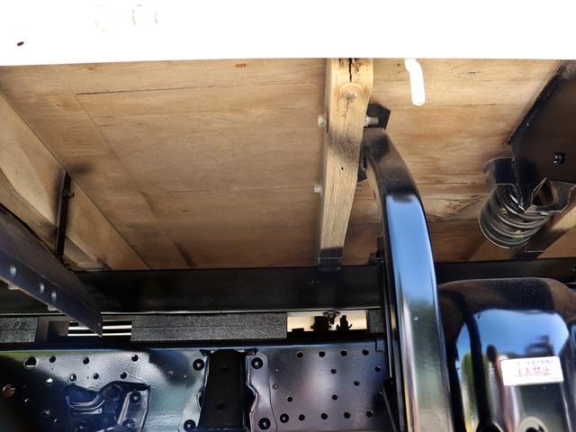 エルフトラック 　３ｔ　４段クレーン付　ラジコン　標準ロング　ＴＲＧ－ＮＫＲ８５Ｒ（19枚目）