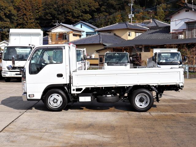 エルフトラック 　２ｔ　平ボデー　全低床　２ＲＧ－ＮＪＲ８８Ａ（17枚目）