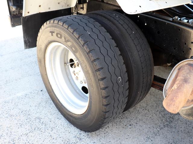 エルフトラック 　２ｔ　ダンプ　全低床　ＴＫＧ－ＮＪＲ８５ＡＤ（37枚目）