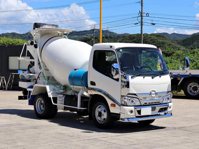 デュトロ 　３ｔ　コンクリートミキサー車　２ＰＧ－ＸＺＵ６００Ｅ（30枚目）