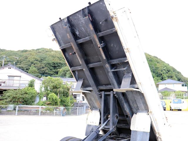 デュトロ 　３ｔ　ダンプ　全低床　４ナンバー　ＢＤＧ－ＸＺＵ３１４Ｔ（14枚目）