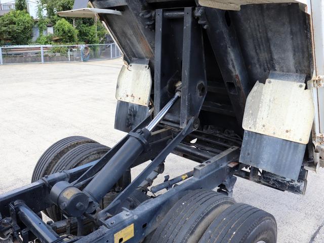 デュトロ 　３ｔ　ダンプ　全低床　４ナンバー　ＢＤＧ－ＸＺＵ３１４Ｔ（19枚目）