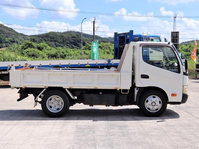 デュトロ 　３ｔ　ダンプ　全低床　４ナンバー　ＢＤＧ－ＸＺＵ３１４Ｔ（27枚目）